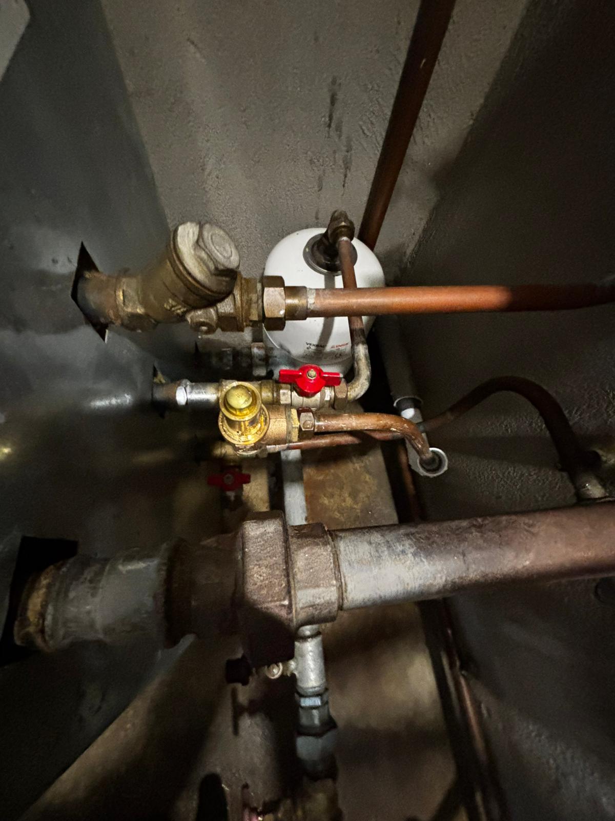 Raccordements hydrauliques du meme chantier
